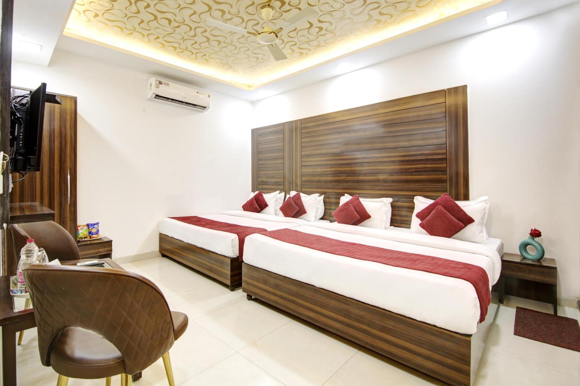 Airport Hotel Chanakya Delhi Ню Делхи Екстериор снимка